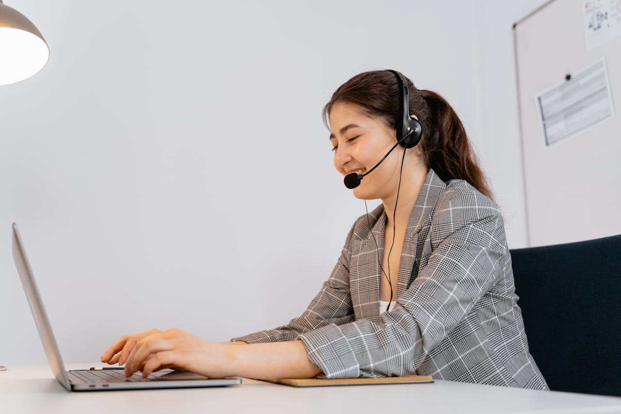 HIRE YOUR EA TODAY HIRE YOUR EA TODAY
