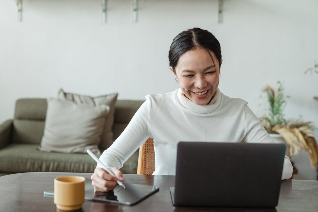 Hire your Executive Assistants